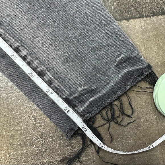 American Eagle Distressed Super Low Jeggings size 6 - Picture 9 of 12